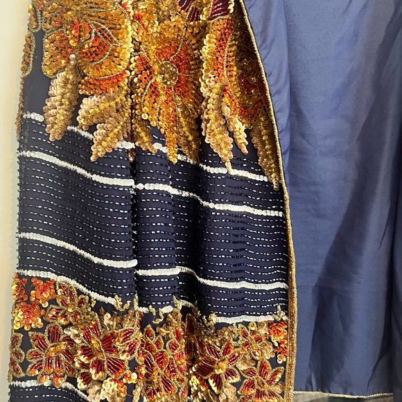 Papell Boutique vintage beaded jacket with 100% silk lining - Picture 2 of 8